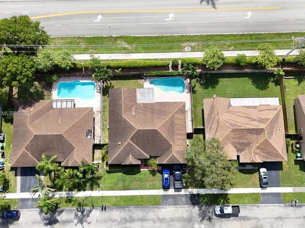 938 SW 149th Ter, Sunrise FL 33326