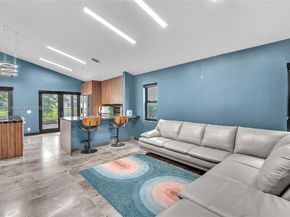 225 E Bayridge Dr, Weston FL 33326