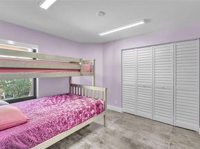 225 E Bayridge Dr, Weston FL 33326