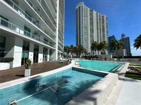 1Q. JKL,M SW 3rd St 1603, Miami FL 33130