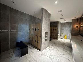 1Q. JKL,M SW 3rd St 1603, Miami FL 33130