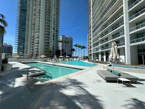 1Q. JKL,M SW 3rd St 1603, Miami FL 33130