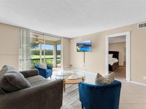 9811 N Hollybrook Lake Dr 103, Pembroke Pines FL 33025