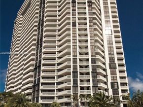 1000 W Island Blvd 1812, Aventura FL 33160