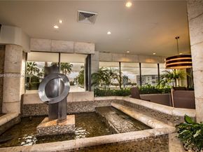 1000 W Island Blvd 1812, Aventura FL 33160