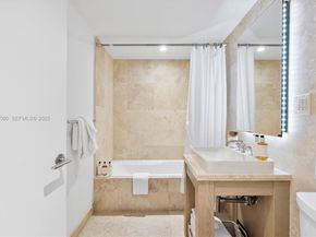 102 24th St 1413, Miami Beach FL 33139