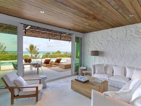 102 24th St 1413, Miami Beach FL 33139