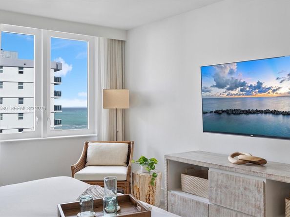 102 24th St 1413, Miami Beach FL 33139