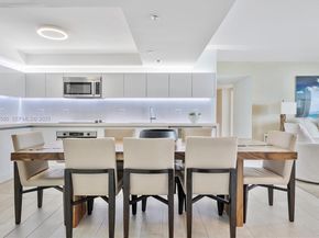 102 24th St 1413, Miami Beach FL 33139