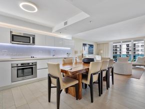 102 24th St 1413, Miami Beach FL 33139