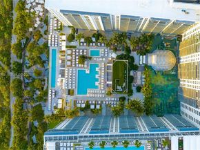 102 24th St 1413, Miami Beach FL 33139