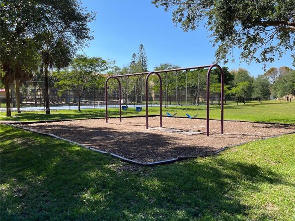 2091 Coral Ridge Dr N306, Coral Springs FL 33071