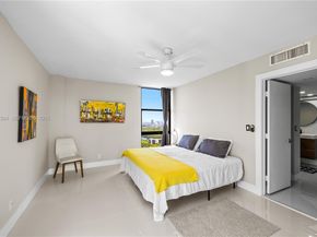 20379 W W Country Club Dr 2539, Aventura FL 33180