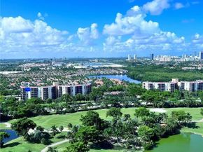 20379 W W Country Club Dr 2539, Aventura FL 33180