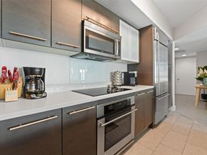 500 Brickell Ave 1405, Miami FL 33131