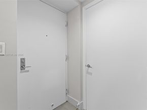 500 Brickell Ave 1405, Miami FL 33131