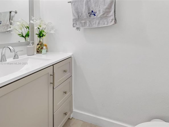 Undisclosed Address #A11828640, Pembroke Pines FL 33024