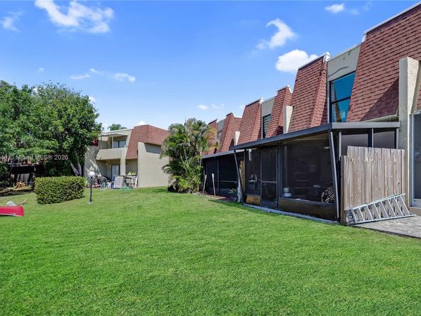Undisclosed Address #A11828640, Pembroke Pines FL 33024