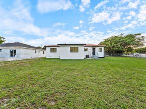 14545 Garden Dr, Miami FL 33168