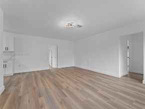 14545 Garden Dr, Miami FL 33168