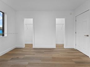 14545 Garden Dr, Miami FL 33168