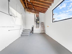 14545 Garden Dr, Miami FL 33168