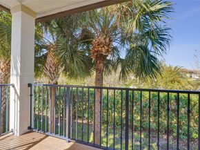 11353 SW 13th St, Pembroke Pines FL 33025