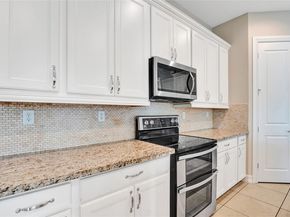 11353 SW 13th St, Pembroke Pines FL 33025