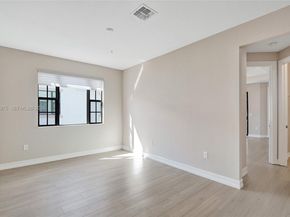 11353 SW 13th St, Pembroke Pines FL 33025