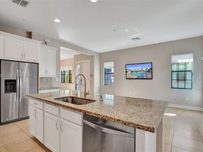 11353 SW 13th St, Pembroke Pines FL 33025