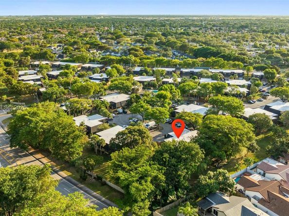 14201 SW 94th Cir Ln 1035, Miami FL 33186