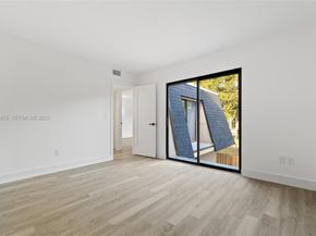 14201 SW 94th Cir Ln 1035, Miami FL 33186