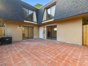 14201 SW 94th Cir Ln 1035, Miami FL 33186