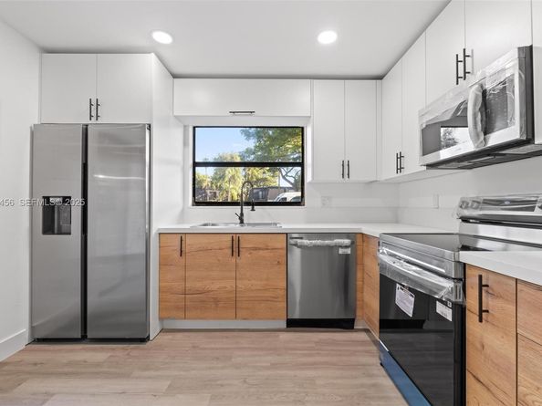 14201 SW 94th Cir Ln 1035, Miami FL 33186