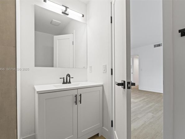 14201 SW 94th Cir Ln 1035, Miami FL 33186