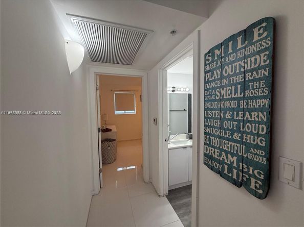801 15th St 202, Miami Beach FL 33139