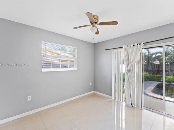 7820 Orleans St, Miramar FL 33023