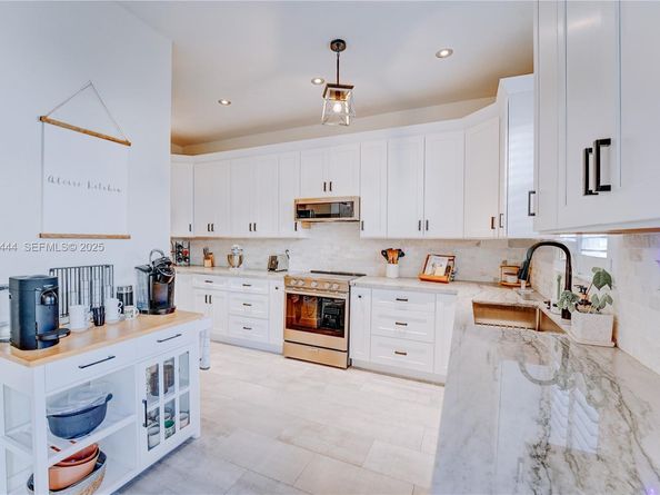 12771 SW 133rd St, Miami FL 33186