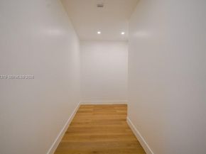 112 NW 24th Ct, Miami FL 33125