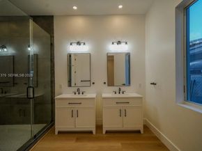 112 NW 24th Ct, Miami FL 33125