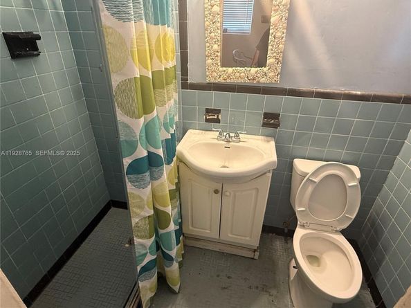 17501 NW 41st Ave, Miami Gardens FL 33055