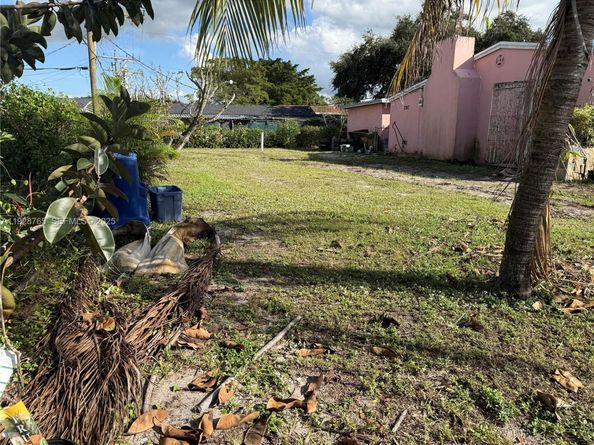 17501 NW 41st Ave, Miami Gardens FL 33055