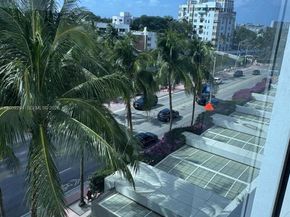 2301 Collins Ave 427, Miami Beach FL 33139