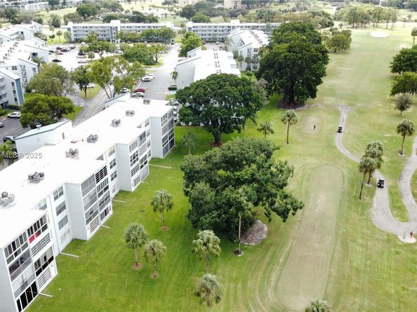 7664 NW 18th St 306, Margate FL 33063