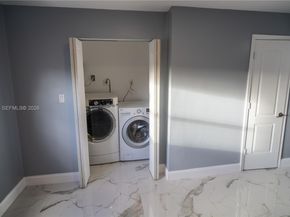 2421 SW 84th Ter, Miramar FL 33025