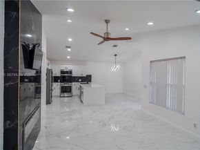 2421 SW 84th Ter, Miramar FL 33025