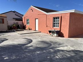 2421 SW 84th Ter, Miramar FL 33025