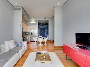 2001 Meridian Ave PH21, Miami Beach FL 33139