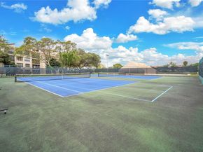 2112 S Cypress Bend Dr 802, Pompano Beach FL 33069