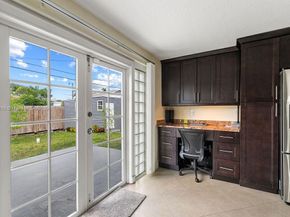 665 NW 19th St, Pompano Beach FL 33060